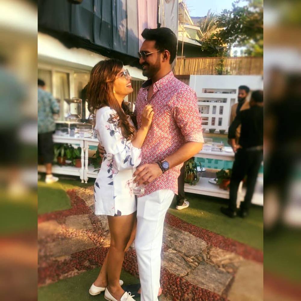 Meet your Posher, Aayushi